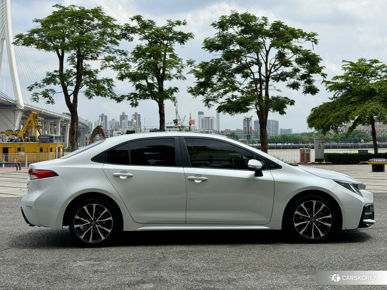 Toyota Lei Ling id 4504953 из Китая 11