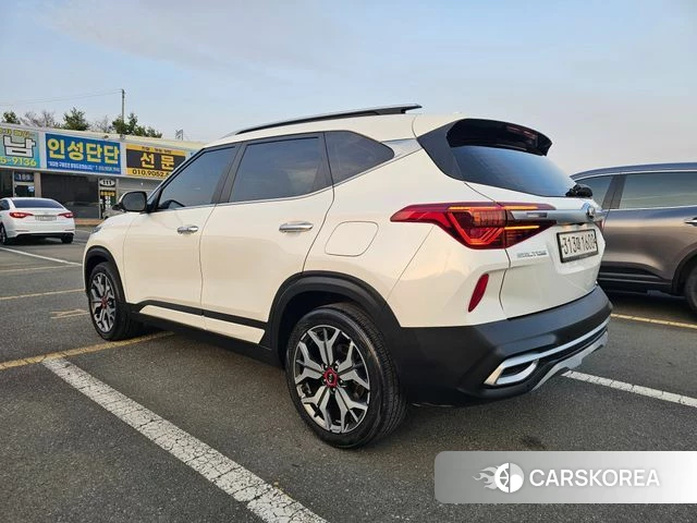 Kia Seltos id 3898354 из Кореи 16