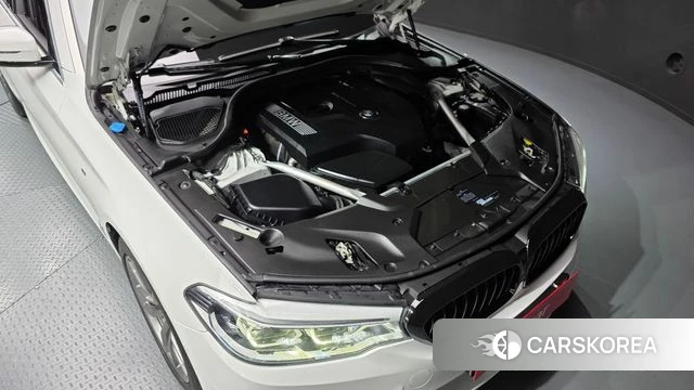 BMW 5 Series (G30) id 4536758 из Кореи 28