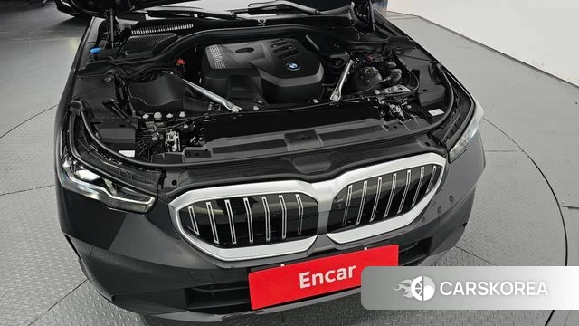 BMW 5 Series (G60) id 4649656 из Кореи 30