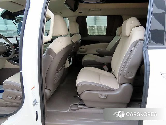 Kia The New Carnival 4th Generation id 3793213 из Кореи 16