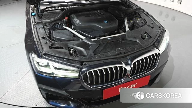BMW 5 Series (G30) id 4362217 из Кореи 31