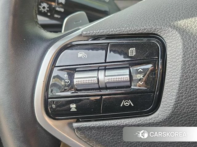 Kia K8 id 4187084 из Кореи 8