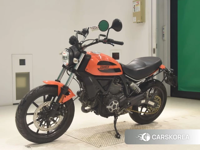 Ducati SCRAMBLER SIXTY2 2016 из Японии, фото 2