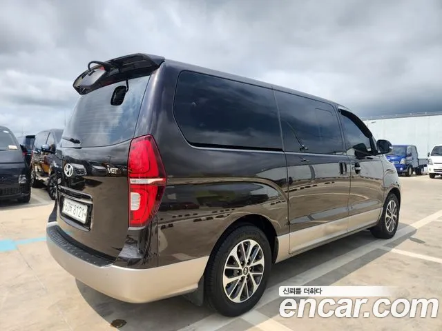 Hyundai The New Grand Starex id 2831386 из Кореи 16