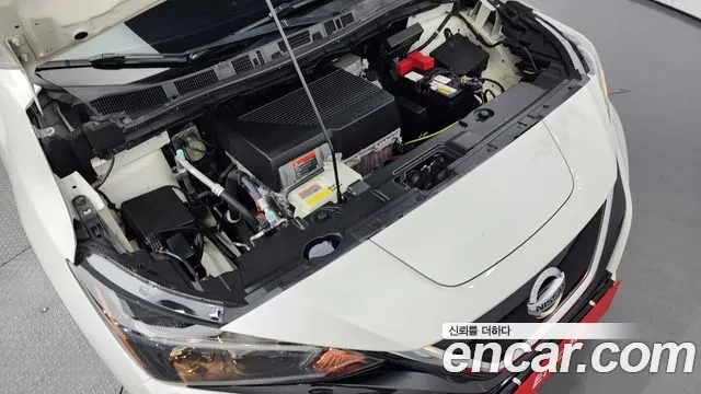 Nissan Leaf (ZE1) id 2912637 из Кореи 16