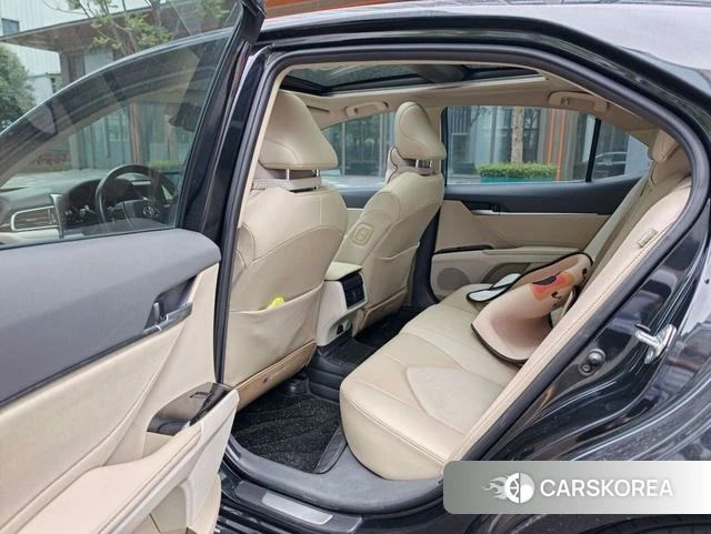 Toyota Camry 2023 Черный из Китая, фото 6