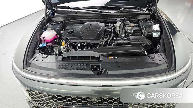 Hyundai Grandeur (GN7) id 4193971 из Кореи 16