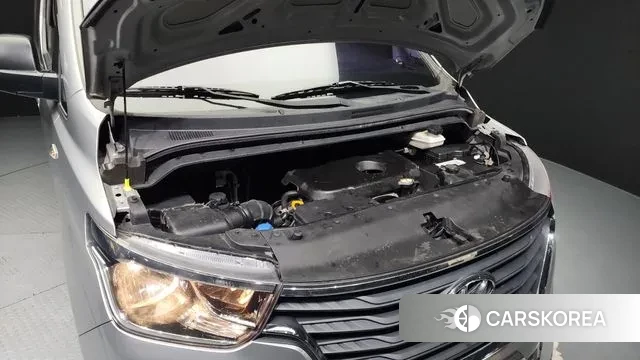 Hyundai The New Grand Starex id 3101711 из Кореи 16