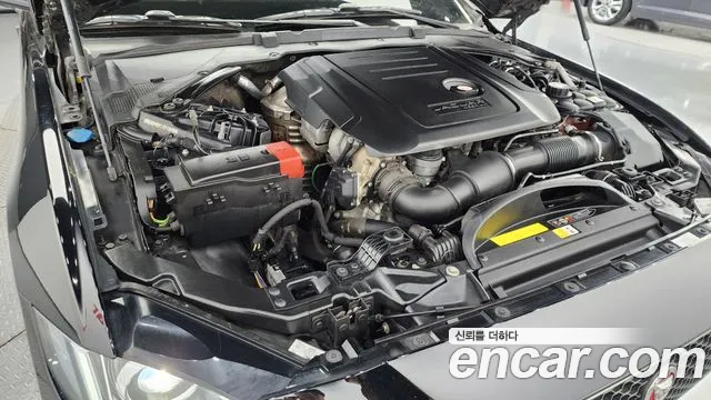 Jaguar XE id 2666454 из Кореи 16