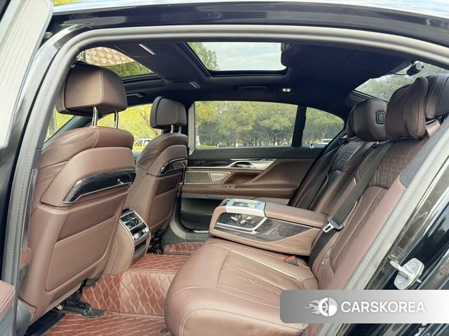 BMW 7 series id 4276903 из Китая 18