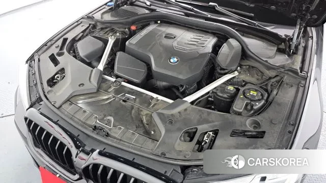 BMW 5 Series (G30) id 3654524 из Кореи 16