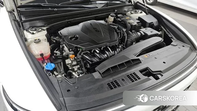 Hyundai Grandeur (GN7) id 3426641 из Кореи 16