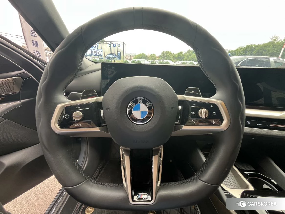 BMW 5 series id 4419521 из Китая 15