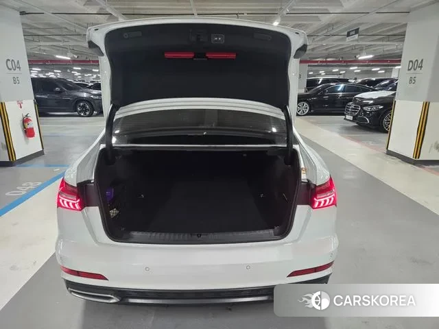 Audi A6 (C8) id 3509431 из Кореи 16