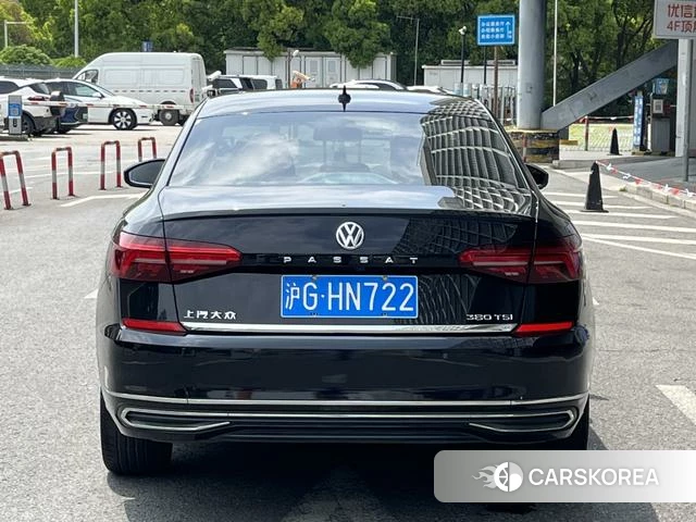 Volkswagen Passat id 4238967 из Китая 13