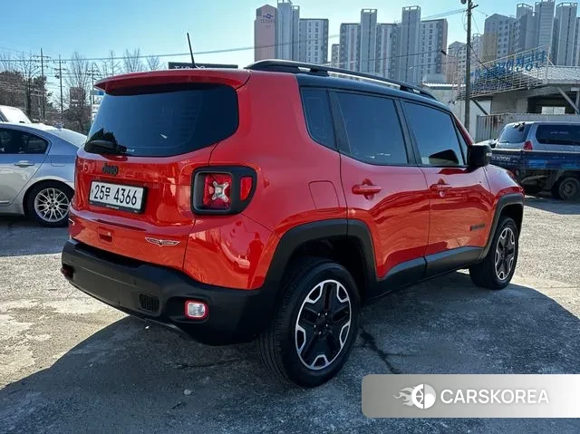 Jeep Renegade id 3568447 из Кореи 15