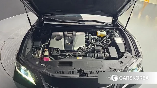 Lexus ES300h 7th generation id 3362973 из Кореи 16