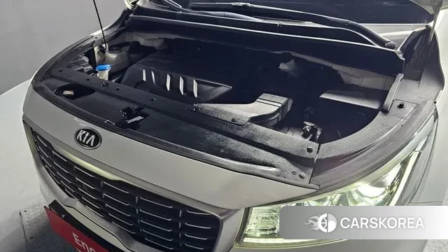 Kia The New Carnival id 3029455 из Кореи 16