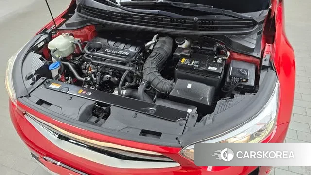 Kia Stonic id 3765871 из Кореи 16