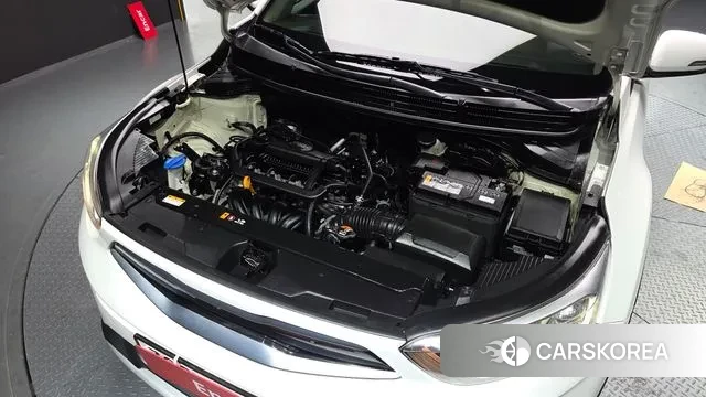 Kia Stonic id 3621829 из Кореи 16