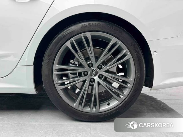 Audi A7 id 4260401 из Китая 16