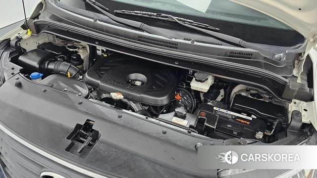 Hyundai The New Grand Starex id 3795341 из Кореи 16