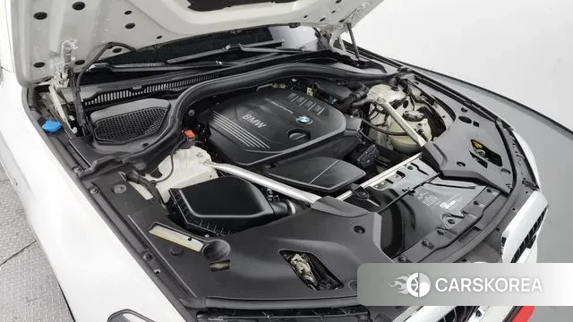 BMW 5 Series (G30) id 3039538 из Кореи 16