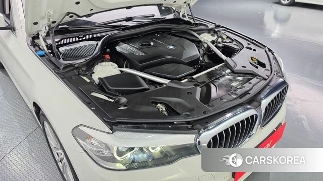 BMW 5 Series (G30) id 4751010 из Кореи 27