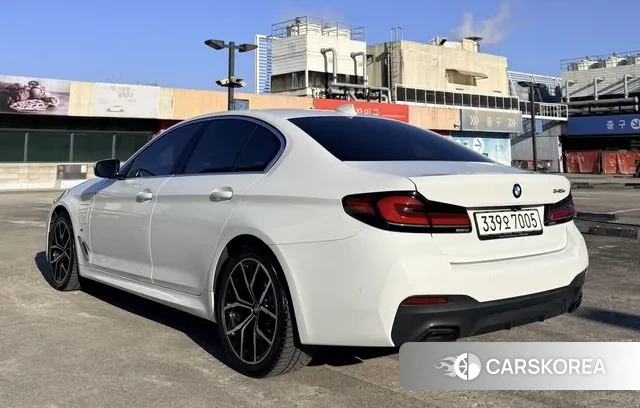 BMW 5 Series (G30) id 3607176 из Кореи 15