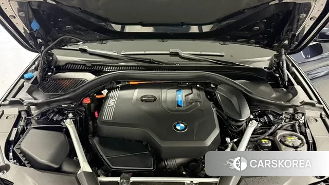 BMW 5 Series (G30) id 3566927 из Кореи 16