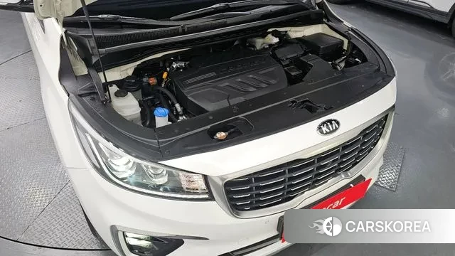 Kia The New Carnival id 3736657 из Кореи 17