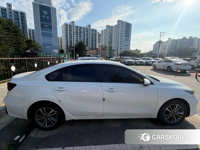 Kia The New K3 2nd generation 2021 Белый из Кореи, фото 6