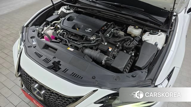 Lexus ES300h 7th generation id 4423295 из Кореи 28