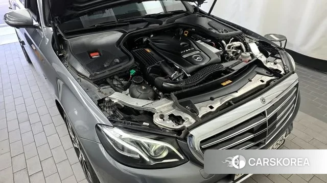 Mercedes-Benz E-Class W213 id 3312705 из Кореи 16