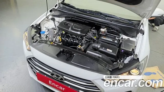 Hyundai Avante AD id 2892011 из Кореи 16