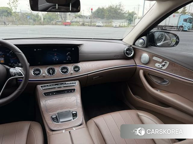 Mercedes-Benz E-class id 4277744 из Китая 16