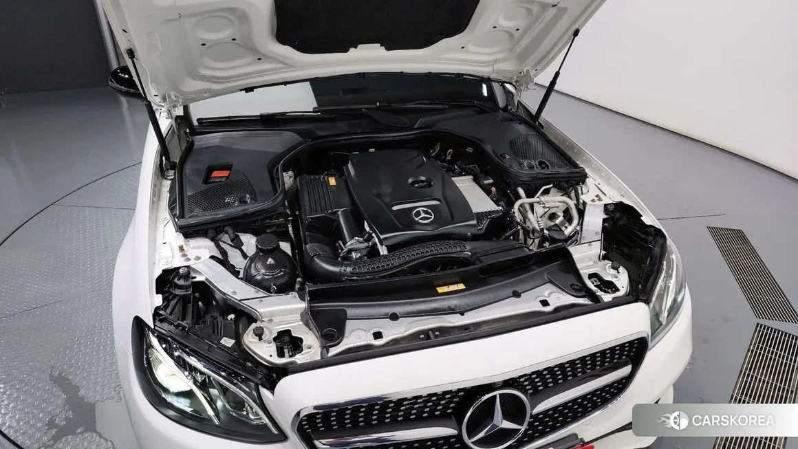 Mercedes-Benz E-Class W213 id 1878962 из Кореи 16