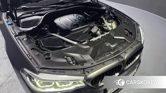 BMW 5 Series (G30) id 3666559 из Кореи 16