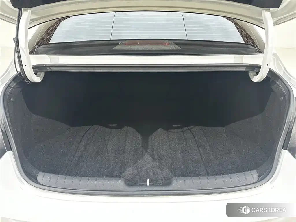 Hyundai Elantra id 4538800 из Китая 27