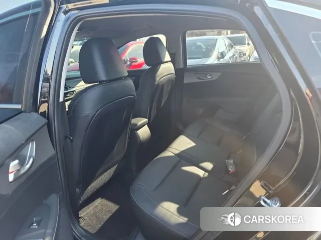 Kia Come New K3 id 3687166 из Кореи 13