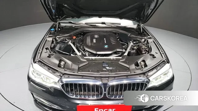 BMW 5 Series (G30) id 3494518 из Кореи 16