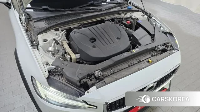 Volvo V60 Cross-Country 2nd Generation id 3328871 из Кореи 16