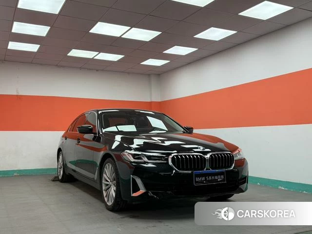 BMW 5 series 2021 Черный из Китая, фото 6
