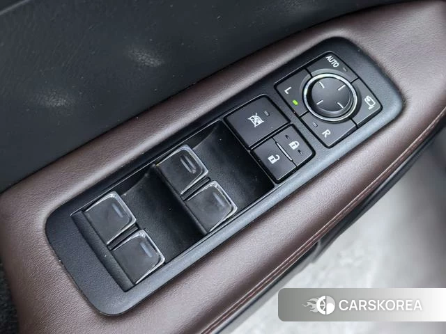 Lexus RX id 4220666 из Китая 32