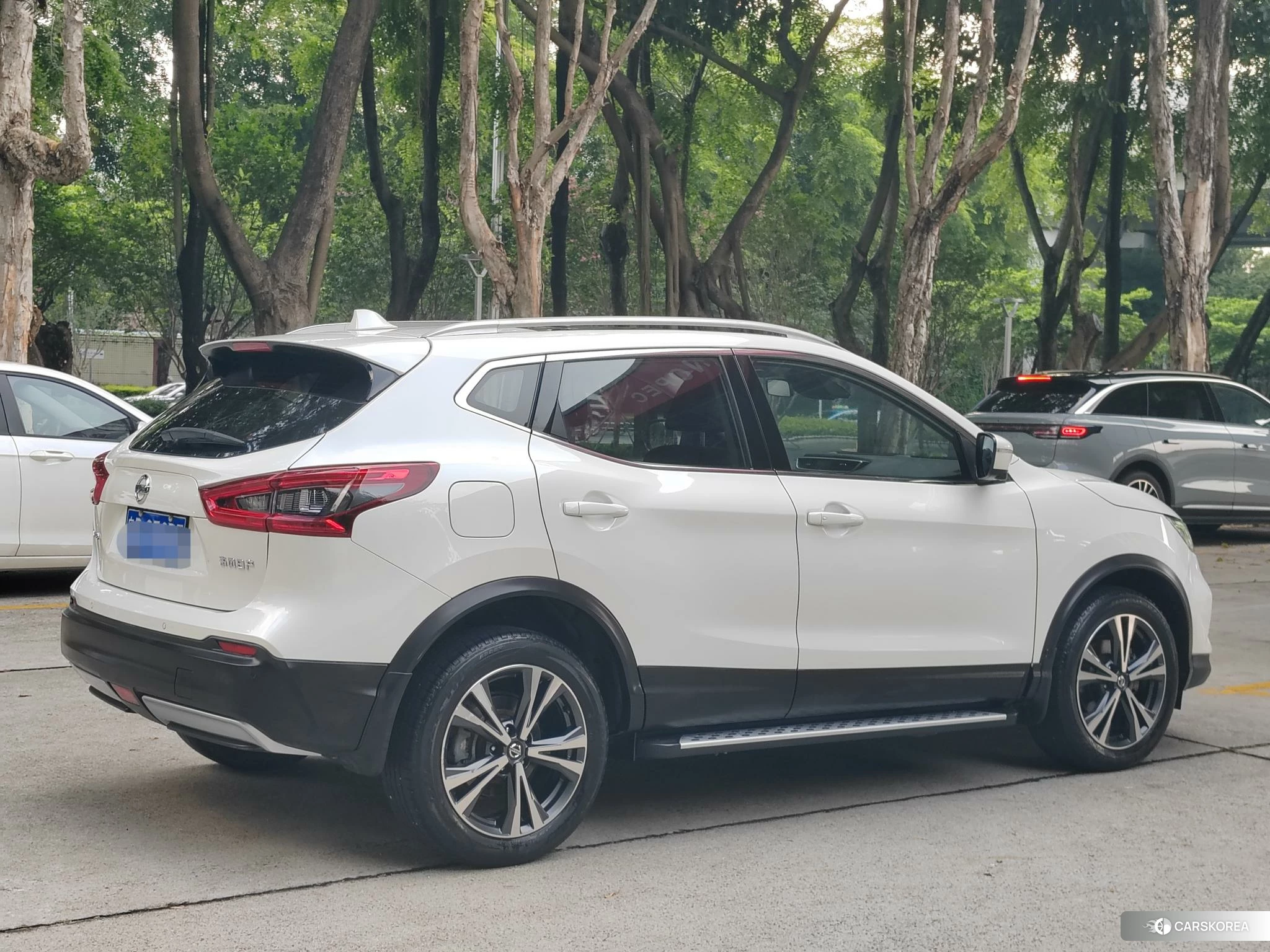 Nissan Qashqai id 4440555 из Китая 9