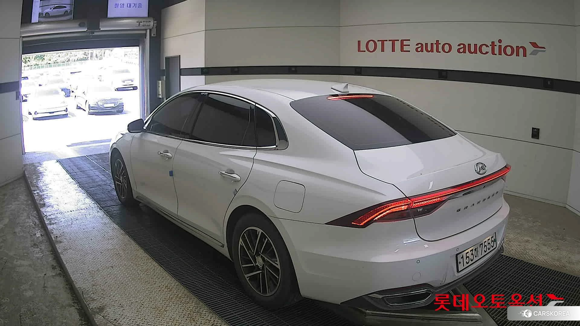 Hyundai Grandeur id 4289456 из Кореи 32