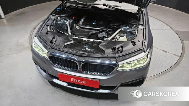 BMW 5 Series (G30) id 4188129 из Кореи 26