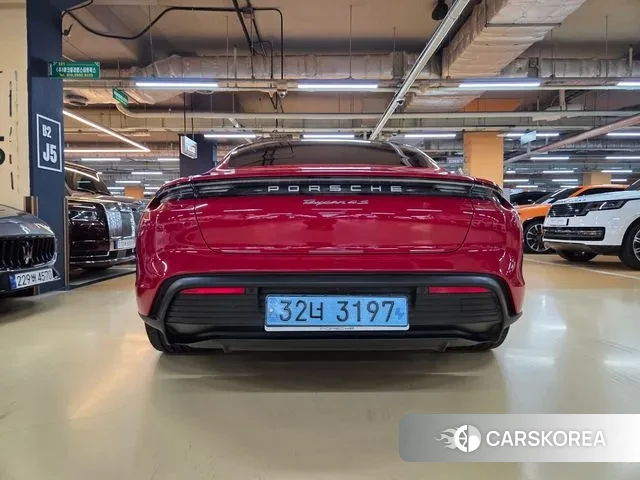 Porsche Taycan id 3098152 из Кореи 16