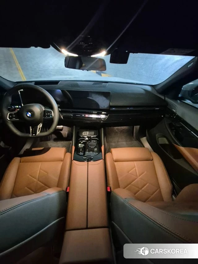 BMW 5 Series (G60) 2026 Белый из Кореи, фото 6